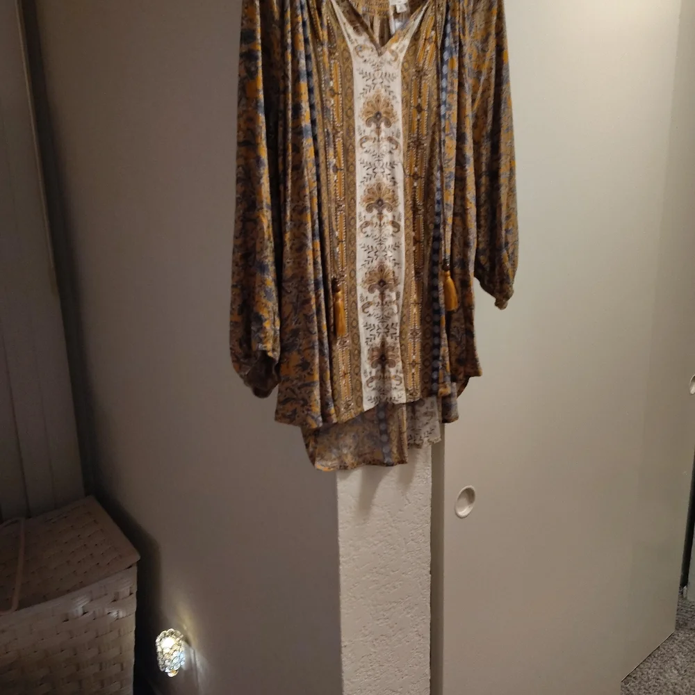 Multicolored top for sale - Picture 4 of 7
